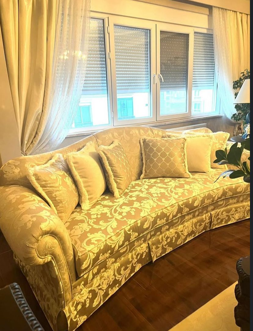 Evren Döşeme Mobilya ve Kumaş